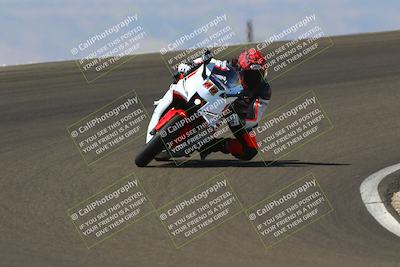 media/Sep-21-2025-TrackDaz (Sun) [[277c75b276]]/A Group/12pm (Turn 2)/